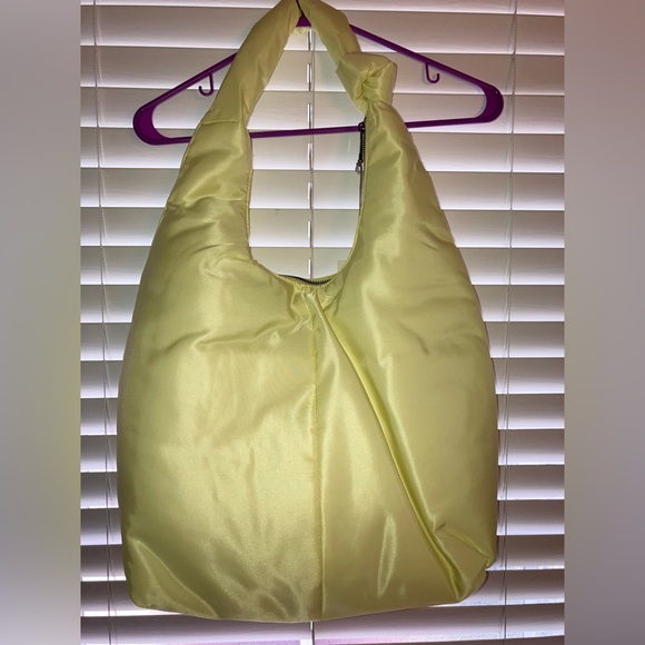 Lime Yellow Knotted Zip Closure Crossbody Puffer Bag - Picture 3 of 5